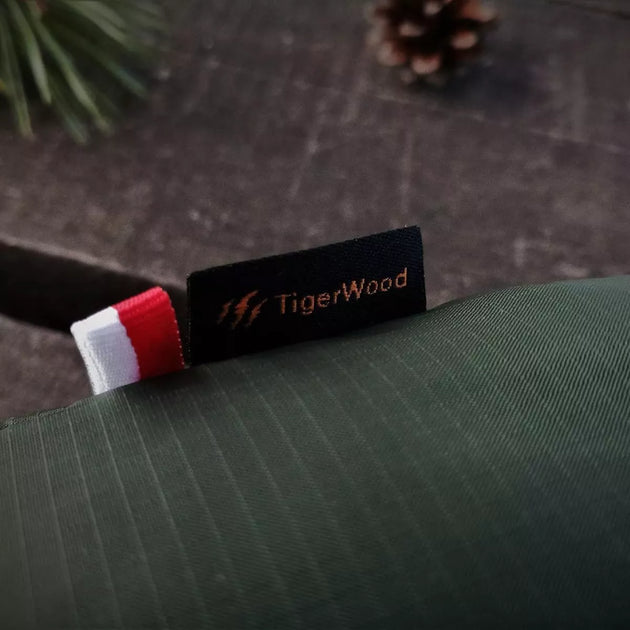 Hamakas su tinkleliu nuo uodų TigerWood Dragonfly V2 Long Ultralight, žalias